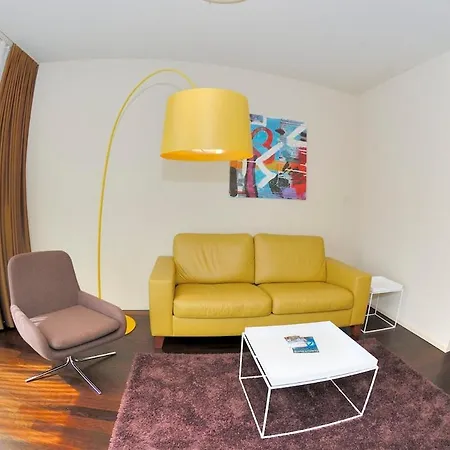 Comfortable 1br Flat At Great Location - Baron 44