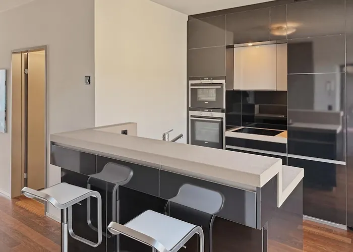 Comfortable 1br Flat At Great Location - Baron 44 Διαμέρισμα *