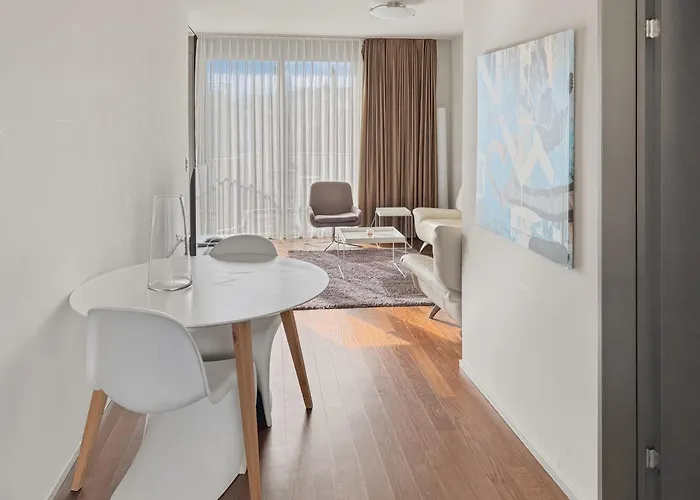 Comfortable 1br Flat At Great Location - Baron 44 苏黎世