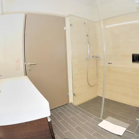 Apartment Comfortable 1br Flat At Great Location - Baron 44 Zurich