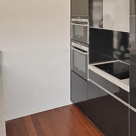 Comfortable 1br Flat At Great Location - Baron 44 Zürich