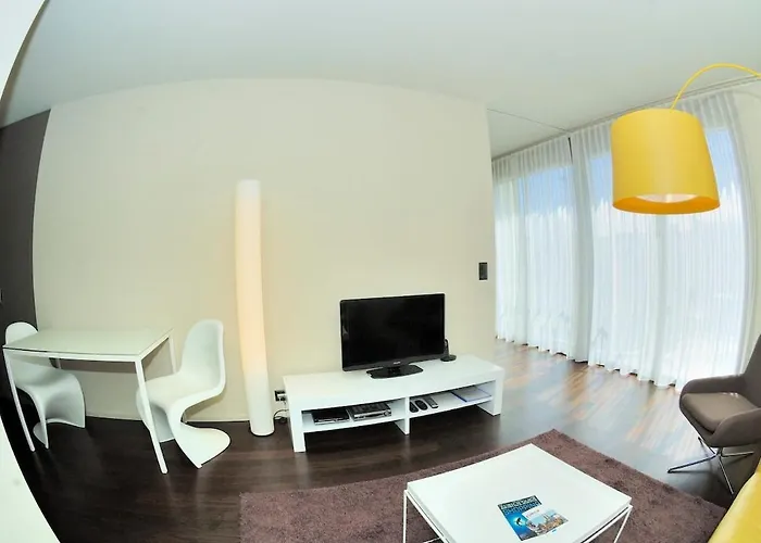아파트 Comfortable 1br Flat At Great Location - Baron 44 *